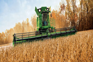 تدارک ۱۴۰ دستگاه کمباین برای عملیات برداشت در قم