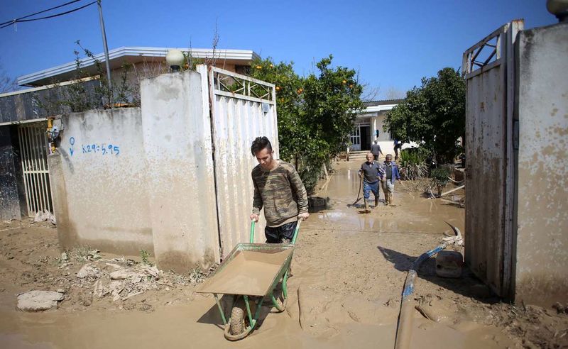 بازسازی و تعمیر 4000 واحد مسکونی در مناطق سیل زده پلدختر لرستان