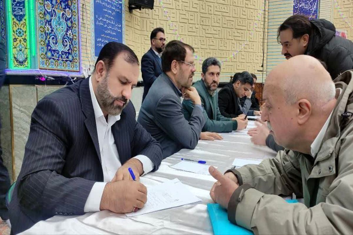 دادستان