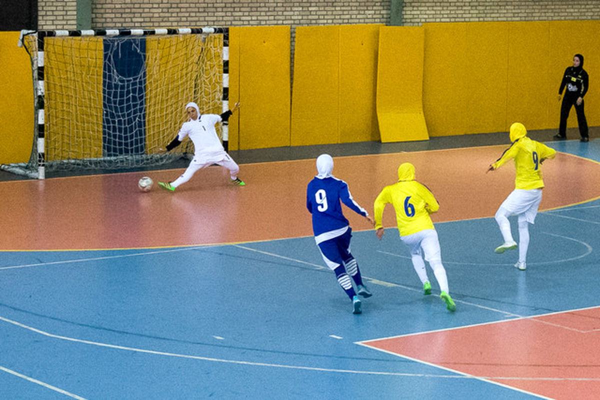 فوتسال بانوان