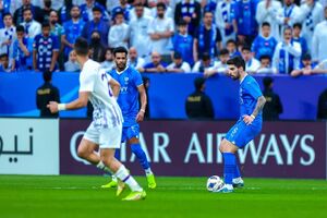 مدافع جنجالی الهلال مقابل پرسپولیس نیمکت نشین شد