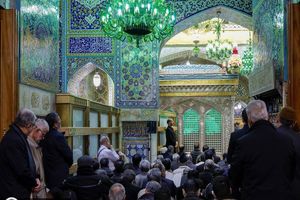 مضجع نورانی امام رضا (ع) غبارروبی شد