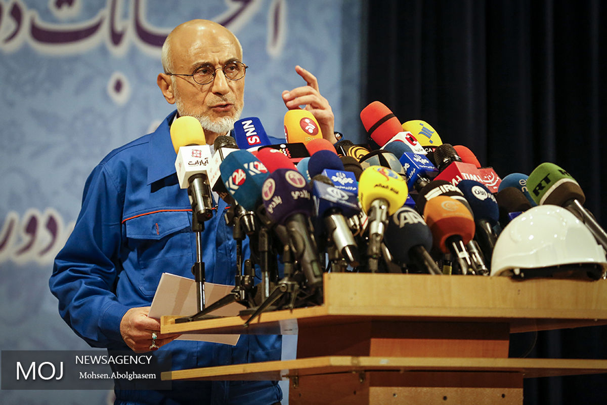 ثبت نام مصطفی میرسلیم در انتخابات دوازدهمین دوره ریاست جمهوری