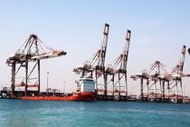 تعمیر جرثقیل ابرسازه کانتینری در بندر شهید رجایی