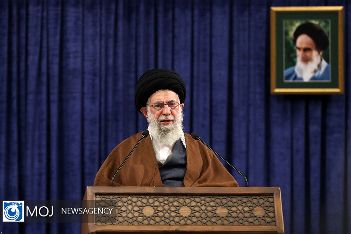 سخنرانی رهبر انقلاب اسلامی در سالروز قیام ۱۹ دی مردم قم
