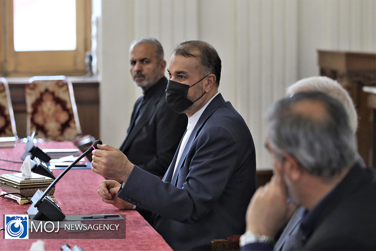 نشست اعضای کمیسیون امنیت ملی مجلس با وزیر امور خارجه