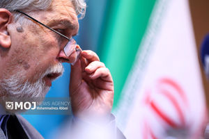 فرشچیان نبوغ هنری را با انسانیت آمیخت