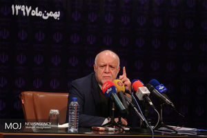 ایتالیا و یونان با وجود مجوز از ایران نفت نمی خرند