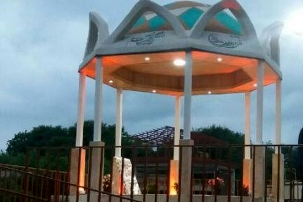 افتتاح یادمان شهدای جزیره سیری