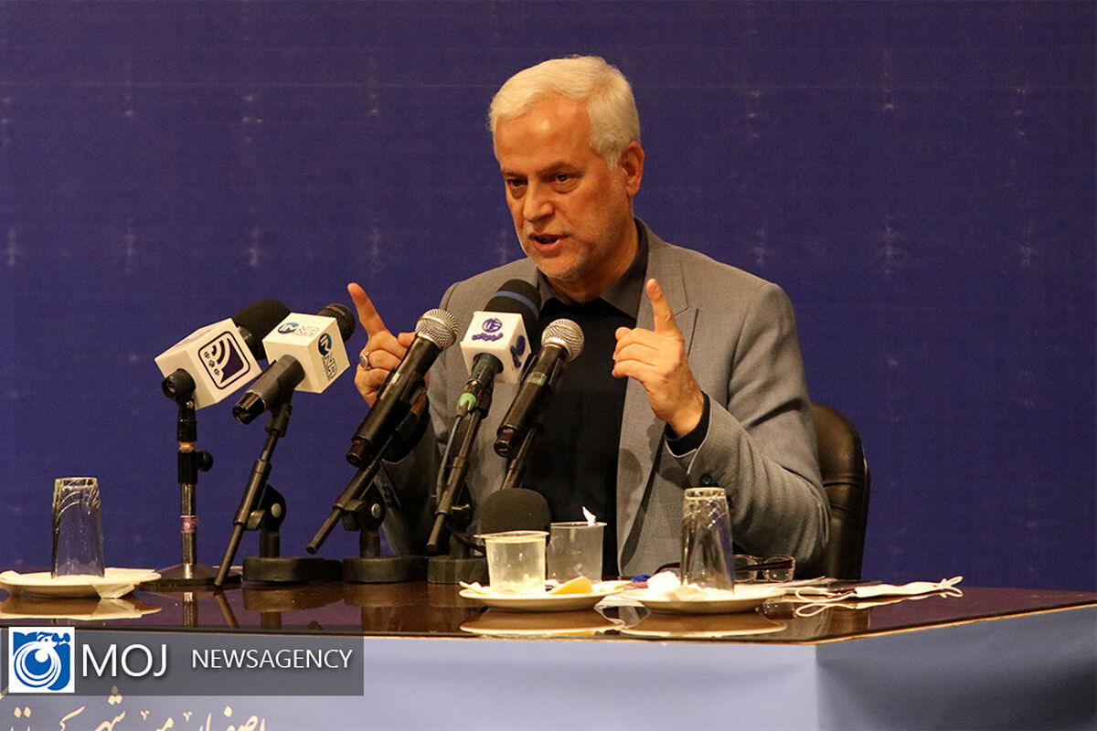 اولین نشست خبری علی قاسم زاده شهردار اصفهان