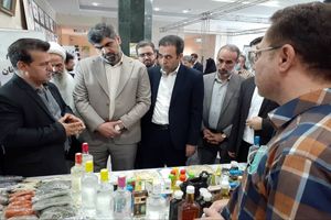 آغاز به کار نمایشگاه محصولات فناورانه محصولات کشاورزی در قم 