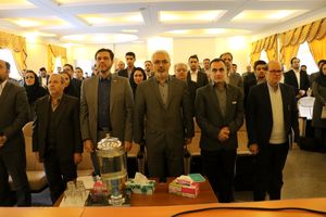 همایش فصلی مدیران ستاد و روسای شعب شرکت بیمه دی برگزار شد