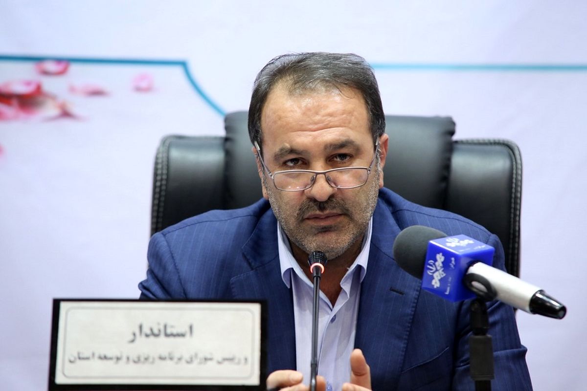 استاندار فارس در شورای برنامه ریزی و توسعه استان 