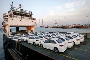 کاهش هزینه خودروهای وارداتی امسال با اصلاح محاسبات گمرکی