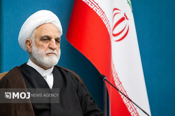 تکلیف مسئولان با شکوه وحدت ملی ایرانیان برای خدمت سنگین‌تر است