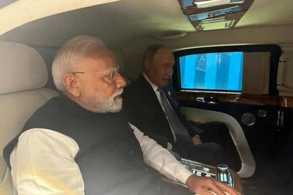 پوتین و مودی در اجلاس شانگهای بر گسترش روابط راهبردی تاکید کردند