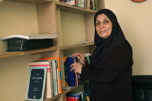 میزان ارتباط و صحبت کردن در خانواده ها از 2 ساعت به 20 دقیقه در روز رسیده است/فضای مجازی آتش بیار خانواده ها