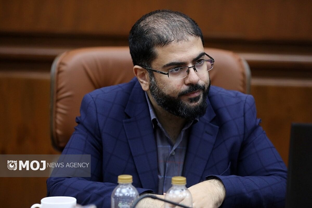 سوری مدیر فناوری و اطلاعات سازمان منطقه آزاد کیش