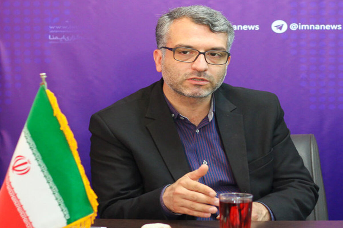 نادر آخوندی