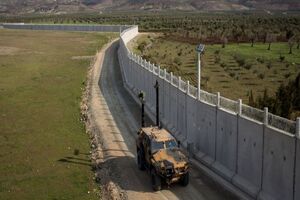 ساخت دیوار مرزی با ایران تا یک سال دیگر خاتمه می‌یابد