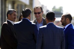 یک مقام حوثی خواستار اخراج پاتریک کامائرت شد