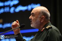 بزرگی یک ملت در بزرگی و عظمت ذهن و قلب و روح آنهاست