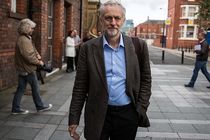 بابت حضور در تلویزیون ایران ۲۰ هزار پوند گرفتم