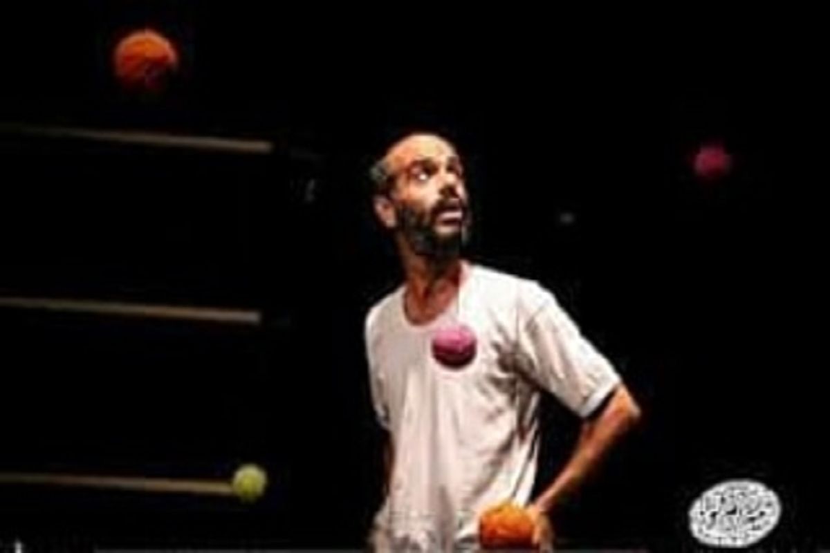 رضا عموزاد هنرمند بهشهری