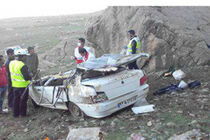 سقوط خودروی سواری به دره گردنه پشته سمیرم
