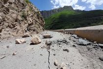 ضرورت تخصیص اعتبار هزار میلیارد تومانی برای مرمت و ایمن سازی جاده چالوس / جاده چالوس همچنان مسدود می ماند