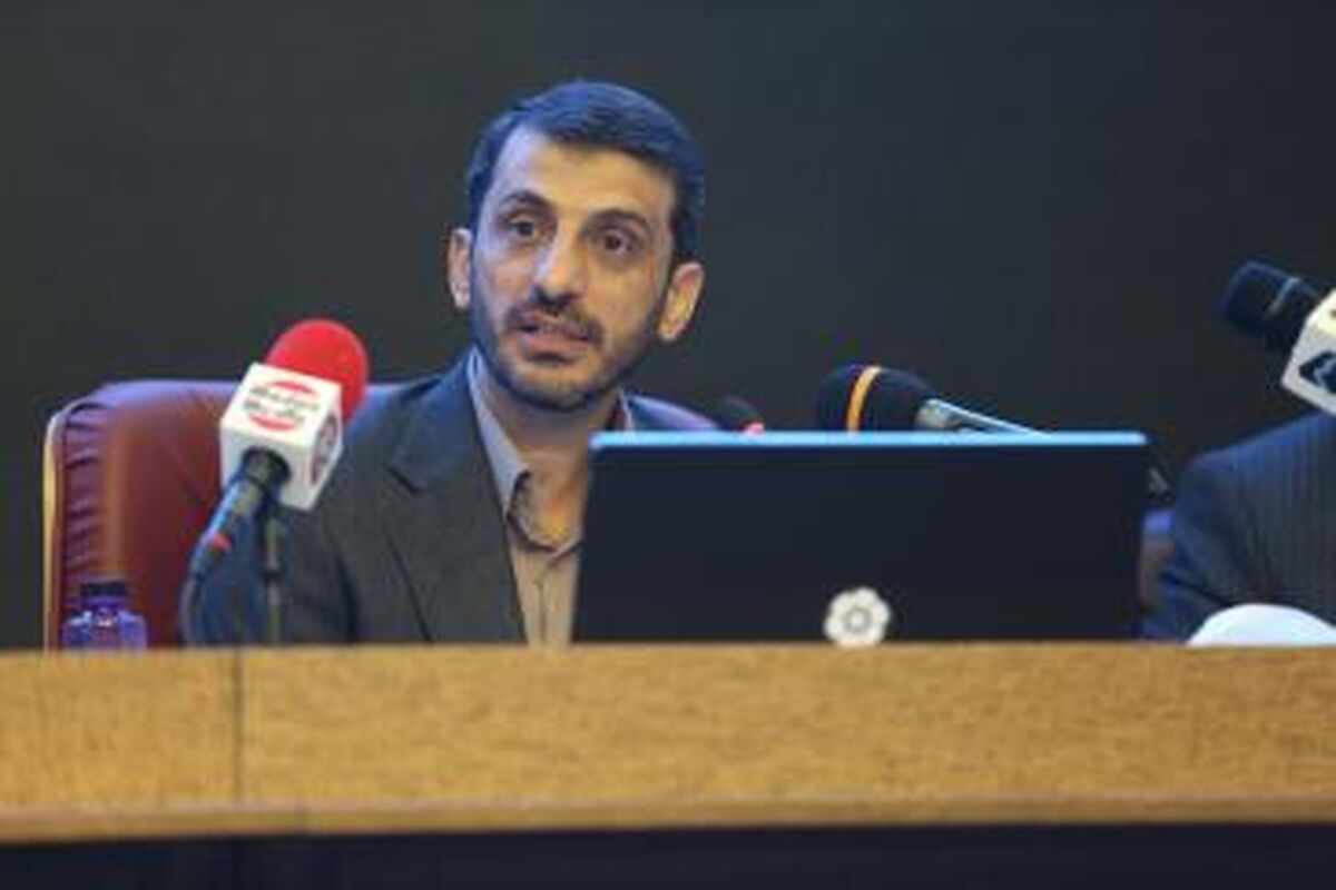 طیب نیا