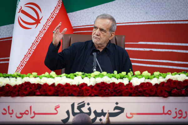 اداره کشور باید بر مبنای شایسته سالاری، ماموریت محوری و ارزیابی عملکرد باشد