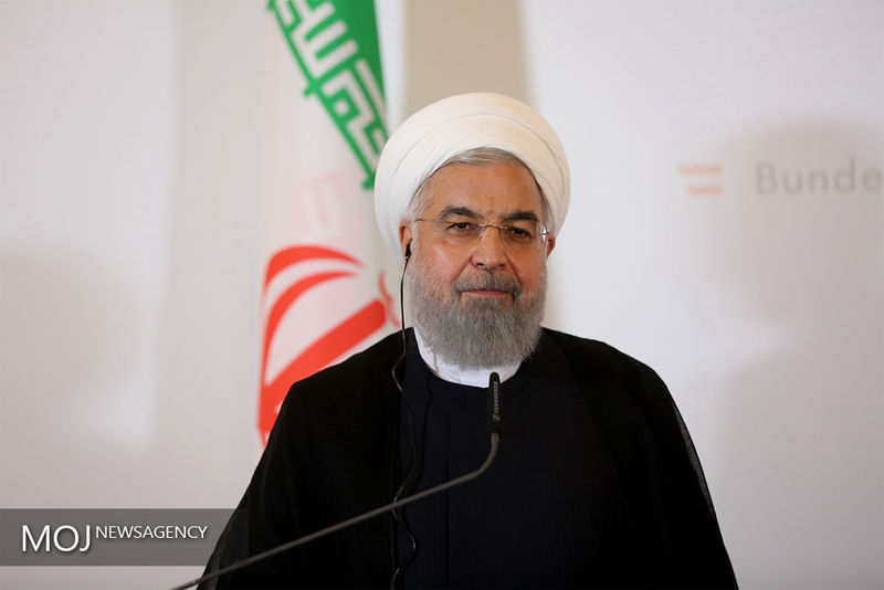 ملت ما پاسخ آمریکا را در روز 22 بهمن امسال میدهد/ دشمنان در مسیر فشار جنگ اقتصادی و روانی بر ملت ایران هستند