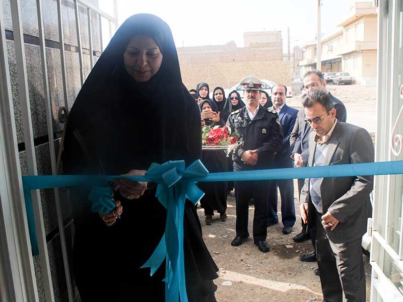 رانندگان آژانس با اخلاق و فرهنگ خود، نماد فرهنگ میبد باشند