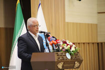 استاد نمونه، باید الهام‌بخش و انگیزه‌آفرین باشد و روحیه کار تیمی را در دانشجویان بپرورد