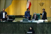 هیس؛ «آقازاده ها» فریاد نمی زنند!