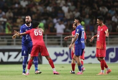 بازی بدون برنده میان استقلال و فولاد خوزستان