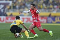 دو بازیکن خارجی پیگیر زمان شروع تمرینات پرسپولیس شدند