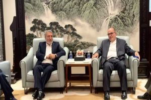 سفیر جدید ایران در نمایندگی کشورمان در چین حضور یافت