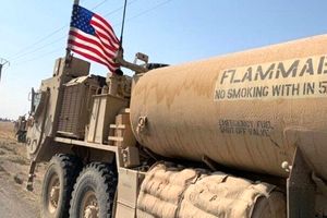 نیرو‌های اشغالگر آمریکایی‌ ۴۸ تانکر از نفت سوریه را غارت کردند