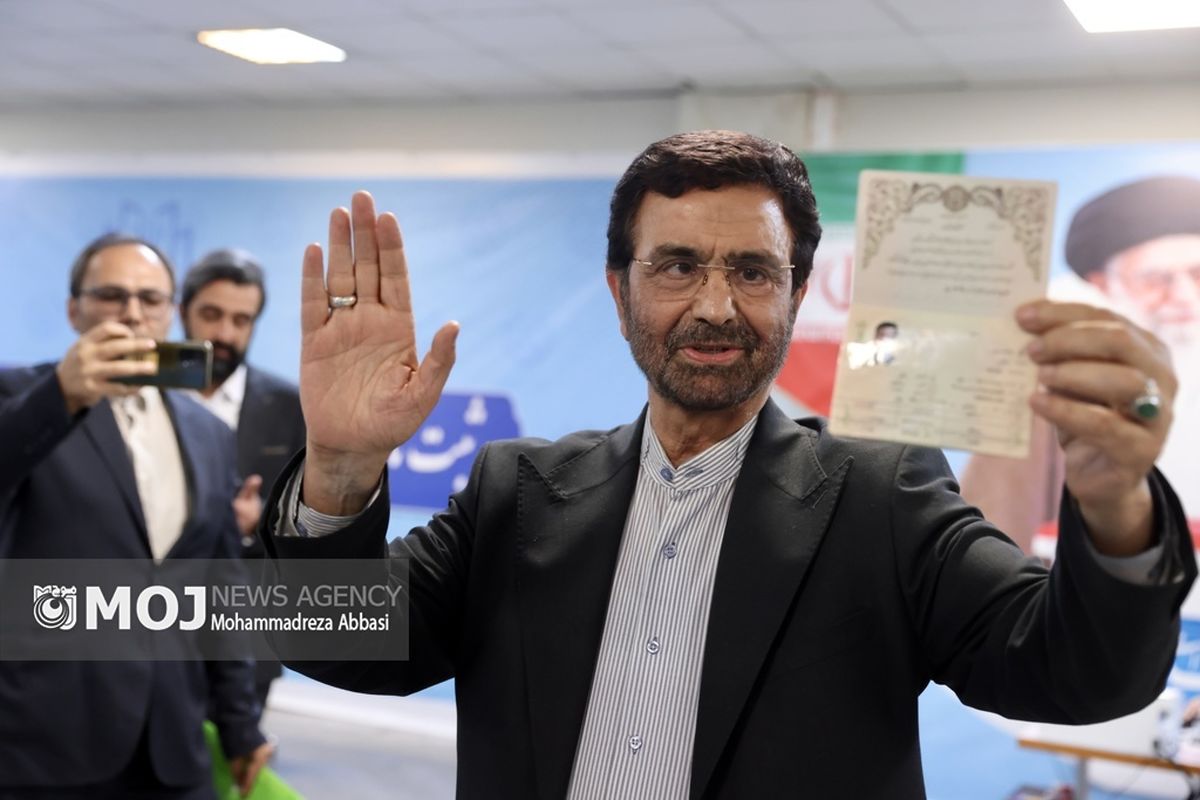 سومین روز ثبت‌نام داوطلبان نامزدی چهاردهمین دوره انتخابات ریاست جمهوری