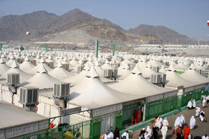 چادرهای خالی حجاج ایرانی در صحرای عرفات و سرزمین منا