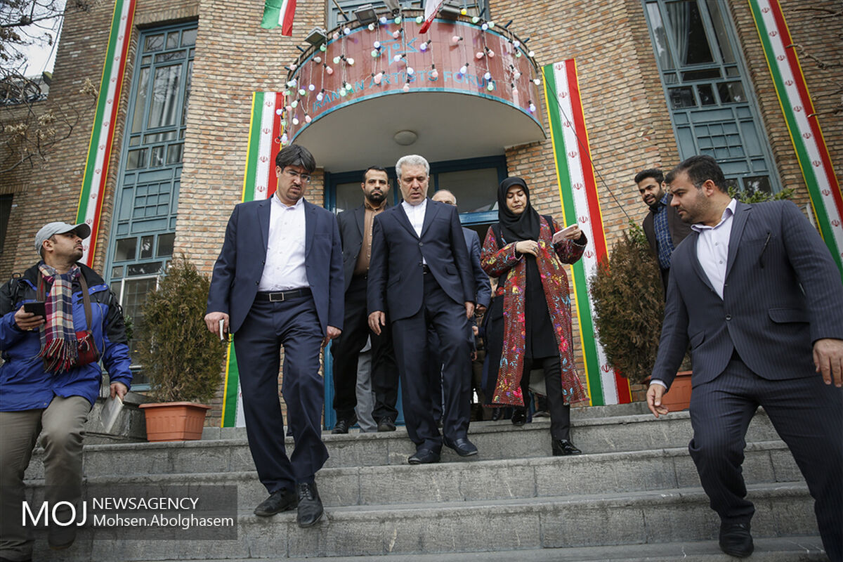 افتتاح سومین جشنواره صنایع‌ دستی فجر