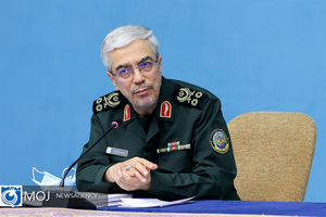 تسلیحات  و تجهیزات وزارت دفاع متناسب با نبردهای روز دنیاست