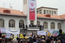 فصل الخطاب ما بیانات رهبری است/آمریکا نماد ظلم و کفر است
