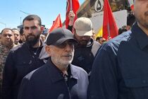 فرمانده سپاه قدس در مراسم تشییع پیکر شهدای اقتدار حضور یافت