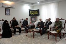 ادای احترام استاندار کرمانشاه به خانواده شهید جعفرزاده