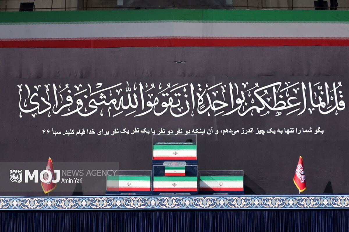مراسم مردمی وداع با پیکر رهبر شهید انقلاب