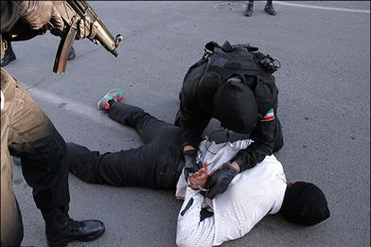 دستگیری شرور متواری
