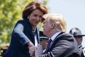 حمایت عجیب ترامپ از نانسی پلوسی!